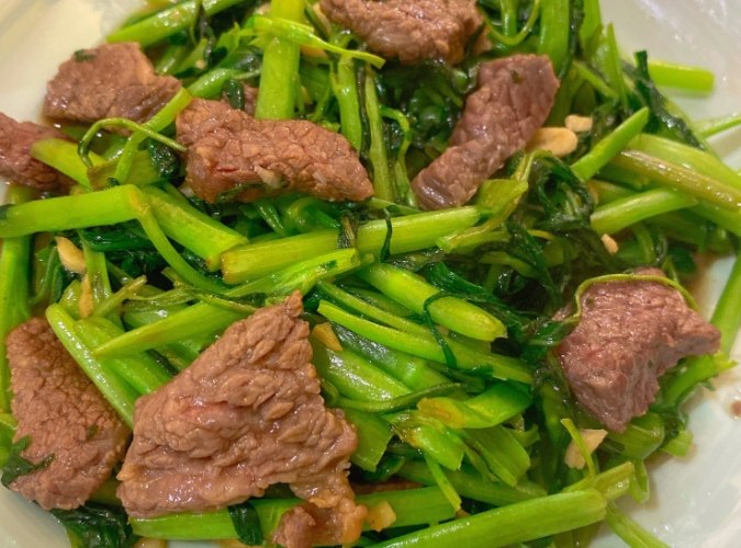 空心菜炒牛肉